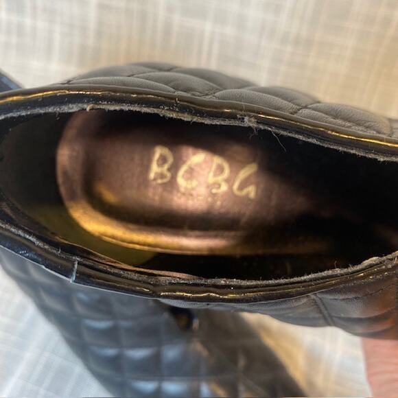 BCBG Paris Miera Quilted Black Booties with Kitten Heel Womens 6.5 - Picture 6 of 8
